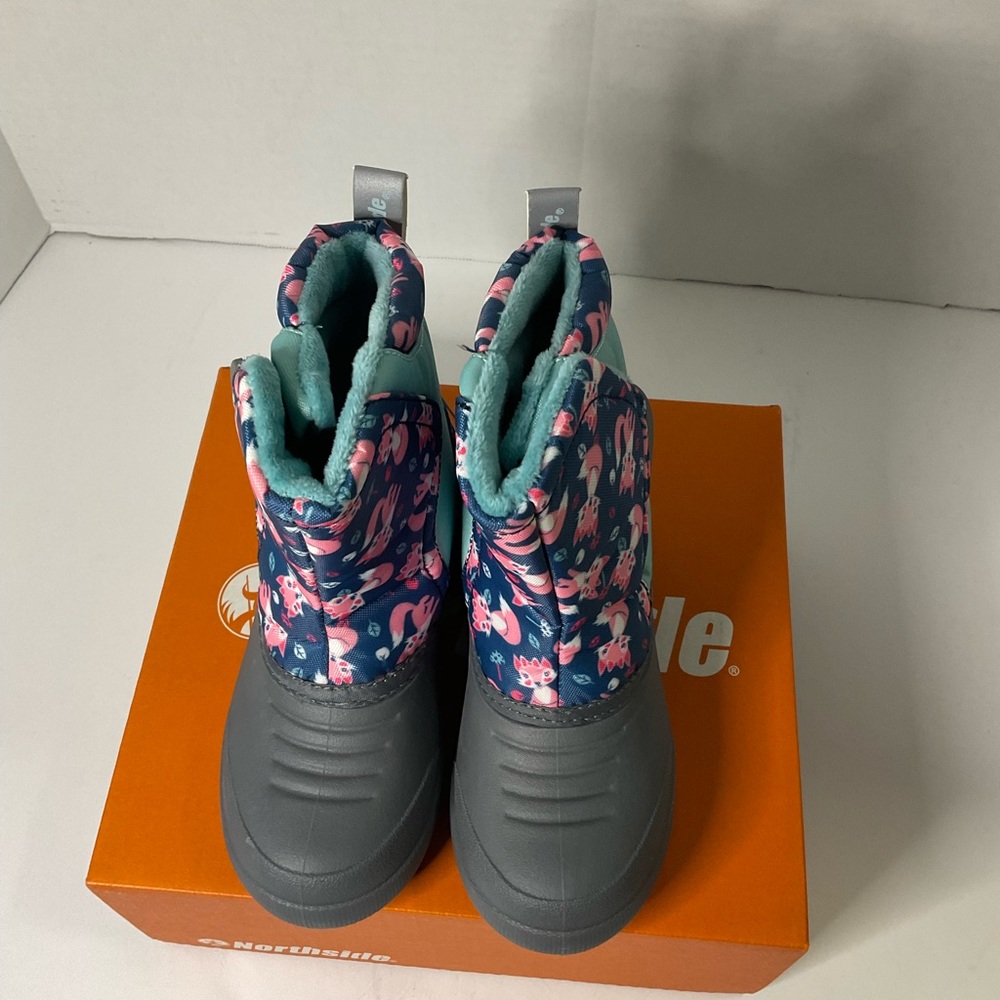 GIRLS SHOES - Picture 3 of 5